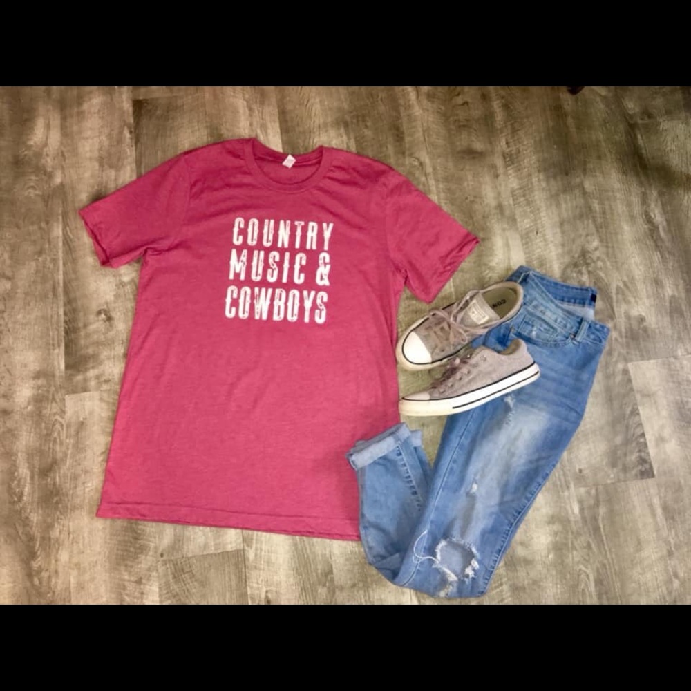 Graphic tee